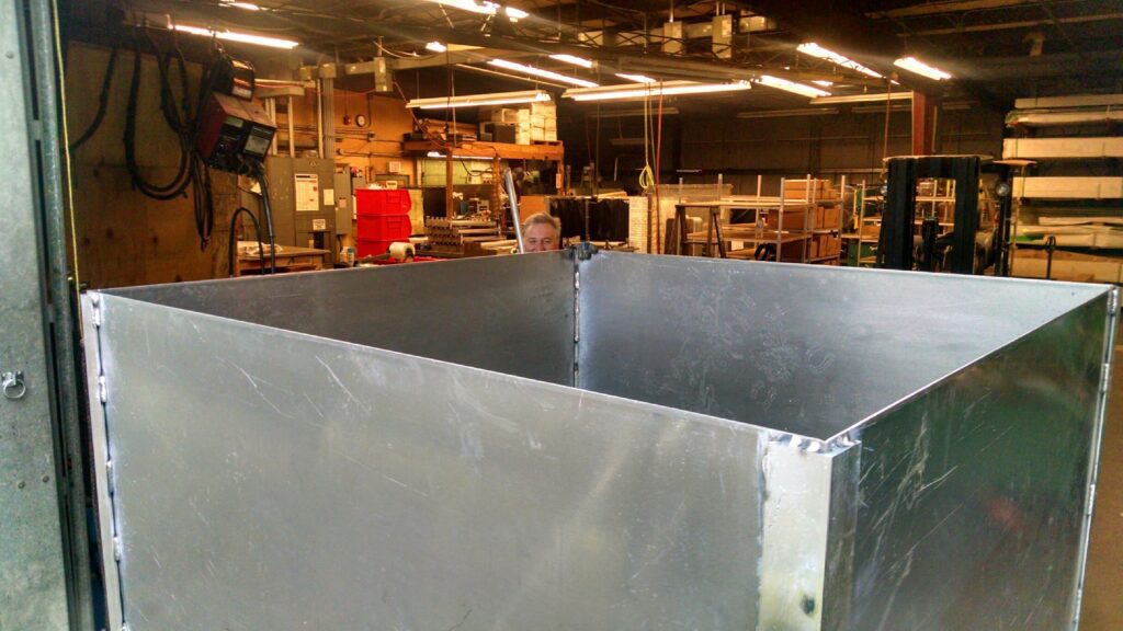 Large Aluminum Tank Versatile Machining